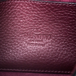 Pre Owned Valentino Burgundy Leather Rockstud Shoulder bag
