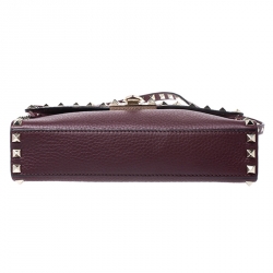Pre Owned Valentino Burgundy Leather Rockstud Shoulder bag