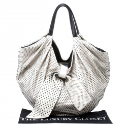 Pre Owned Valentino White Nappa Leather Studded Folie Bow Hobo