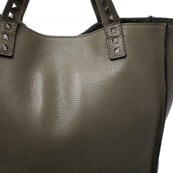 Pre Owned Valentino Dark Green Leather Rockstud Shopper Tote