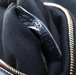 Pre Owned Valentino Black Leather Medium Rockstud Tote