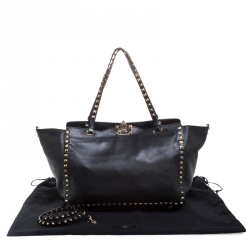 Pre Owned Valentino Black Leather Medium Rockstud Tote