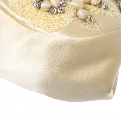 Pre Owned Valentino Cream Satin Crystal Embellished Chain Clutch