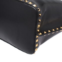 Pre Owned Valentino Black Leather Medium Rockstud Hype Tote 