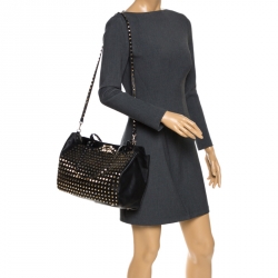Pre Owned Valentino Black Leather Medium Rockstud Tote