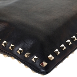 Pre Owned Valentino Black Leather Rockstud Large Wristlet Pouch