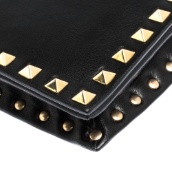 Pre Owned Valentino Black Leather Rockstud Wristlet Clutch 