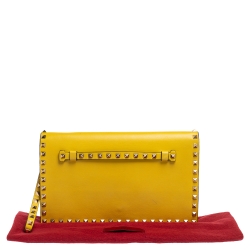 Pre Owned Valentino Yellow Leather Rockstud Wristlet Clutch