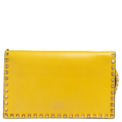 Pre Owned Valentino Yellow Leather Rockstud Wristlet Clutch