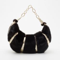 مملوكة مسبقًا Valentino Black Fur Hobo