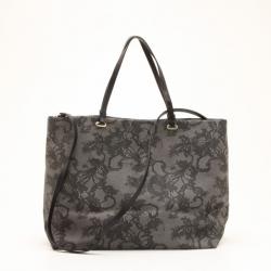 مملوكة مسبقًا Valentino Black and Grey Lace Printed Coated Canvas Tote