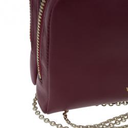 مملوكة مسبقًا حقيبة فلانتينو روكستاد جلد أحمر للكتف