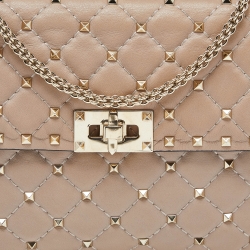 Pre Owned Valentino Pink Quilted Leather Medium Rockstud Spike Chain Top Handle Bag