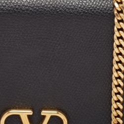 Pre Owned Valentino Black Leather VLogo Wallet on Chain