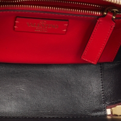 مملوكة مسبقًا Valentino Burgundy Leather VSling Camera Crossbody Bag