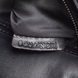 Pre Owned Valentino Black Leather Rockstud Clutch