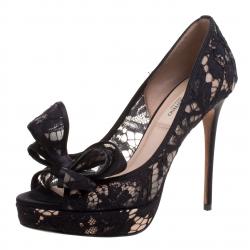 Pre Owned Valentino Black Floral Couture Bow Lace Peep Toe Platform Pumps Size 36.5