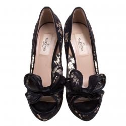 Pre Owned Valentino Black Floral Couture Bow Lace Peep Toe Platform Pumps Size 36.5