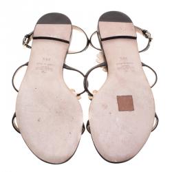 Pre Owned Valentino Black Leather Love Me Daisy Flower Embellished Strappy Flat Sandals Size 38.5