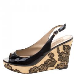 Pre Owned Valentino Black Patent Leather Lace Embellished Wedge Peep Toe Sandals Size 39