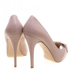 Pre Owned Valentino Beige Stud Embellished Leather Bow Peep Toe Pumps Size 38