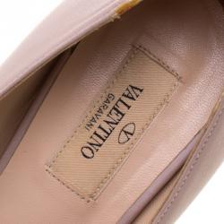 Pre Owned Valentino Beige Stud Embellished Leather Bow Peep Toe Pumps Size 38