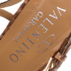 Pre Owned Valentino Two Tone Python Crystal Floral Embellished T Strap Sandals Size 38.5