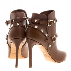 Pre Owned Valentino Cognac Leather Rockstud Pointed Toe Ankle Boots Size 35.5