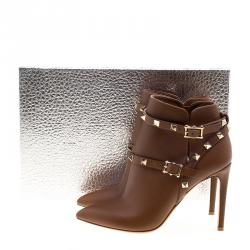 Pre Owned Valentino Cognac Leather Rockstud Pointed Toe Ankle Boots Size 35.5