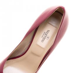 Pre Owned Valentino Burgundy Leather Rose Embellished Peep Toe Platform Pumps Size 37.5