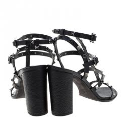 Pre Owned Valentino Black Leather Rolling Rockstud Gladiator Sandals Size 38