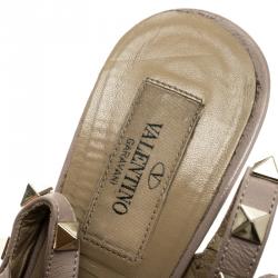 Pre Owned Valentino Beige Patent Leather Rockstud Sandals Size 37