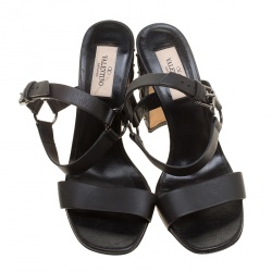 Pre Owned Valentino Black Leather Free Rockstud Spike Quilted Block Heel Ankle Strap Sandals Size 36