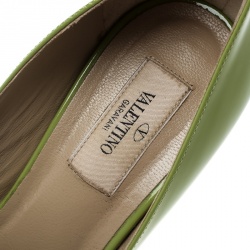 Pre Owned Valentino Lime Green Patent Leather Couture Bow Peep Toe Platform Pumps Size 38