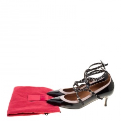 Pre Owned Valentino Two Tone Leather Love Latch Detail Eyelet Embellished Pumps Size 40