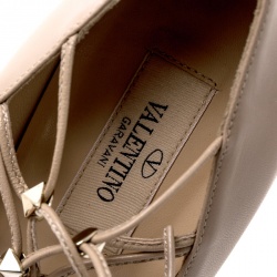 Pre Owned Valentino Beige Leather Rockstud Lace Up Pointed Toe Pumps Size 38