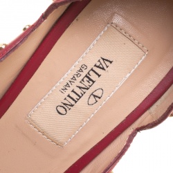 Pre Owned Valentino Burgundy Patent Leather Studded Scallop Trim Pointed Toe Pumps Size 36