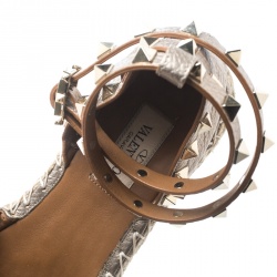 Pre Owned Valentino Metallic Beige Leather Rockstud Espadrilles Size 37