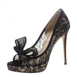 مملوكة مسبقًا Valentino Black Floral Couture Bow Lace Peep Toe Platform Pumps Size 37