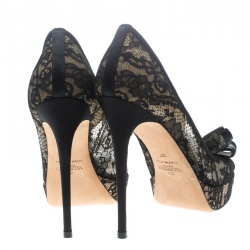 مملوكة مسبقًا Valentino Black Floral Couture Bow Lace Peep Toe Platform Pumps Size 37