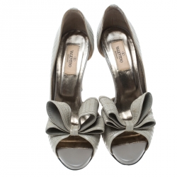 Pre Owned Valentino Light Grey Leather Stitch Detail D'orsay Bow Pumps Size 38