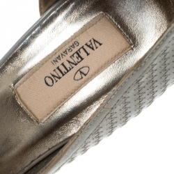 Pre Owned Valentino Light Grey Leather Stitch Detail D'orsay Bow Pumps Size 38