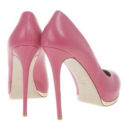 Pre Owned Valentino Pink Studded Platform Pumps Size 40