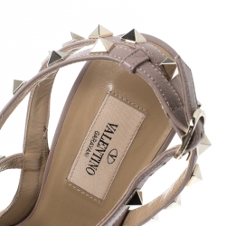 Pre Owned Valentino Beige and Black Patent Leather Rockstud Sandals Size 38