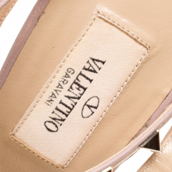 Pre Owned Valentino Coral Pink and Beige Leather Rockstud Sandals Size 38