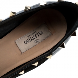 Pre Owned Valentino Two Tone Leather Rockstud Embellished Pointed Toe Pumps Size 37