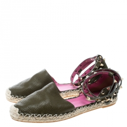 Pre Owned Valentino Olive Green Leather Rockstud Ankle Strap Flat Espadrille Sandals Size 39