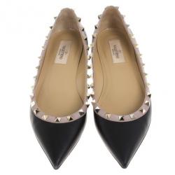 مملوكة مسبقًا Valentino Black Leather Rockstud Flat Ballet Flats Size 38
