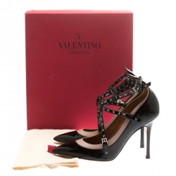 Pre Owned Valentino Two Tone Leather Love Latch Detail Eyelet Embellished Pumps Size 36