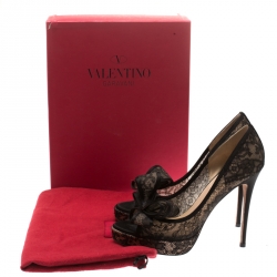 Pre Owned Valentino Black Floral Couture Bow Lace Peep Toe Platform Pumps Size 37.5